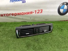 Дефлектор воздушный BMW 118i 2015 64229317945 F20 N13B16
