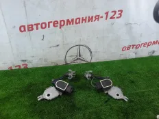 Датчик высоты дорожного просвета Mercedes C180 2014 A2139052002 W205 274.910
