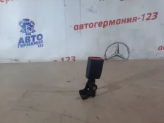 Замок ремня безопасности Mercedes A180 2018 A17686001699051 W176 270.910, задний левый