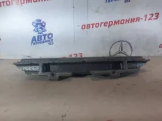 Наполнитель бампера Mercedes C180 2013 A2048853637 W204 271.820, передний