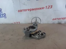 Подушка двигателя Mercedes A180 2018 A2462400617 W176 270.910