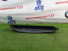 Пыльник крыла Mercedes E300 2009 A2128890125 W212 272.952, левый