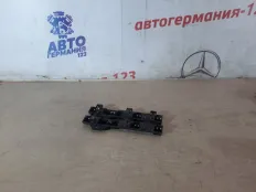 Кронштейн порога BMW 3 SERIES 2012 51777240874 F30, правый