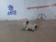 Кронштейн двигателя BMW 218i 2014 11128511299 F45 B38A15A, правый