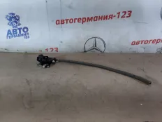 Замок багажника Mercedes C200 2011 A2047500485 W204 271.860