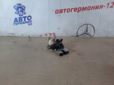 Замок багажника Audi TT 2009 8R0827505