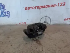 Суппорт тормозной BMW 116 2014 34116857688 F20 N13B16, передний правый