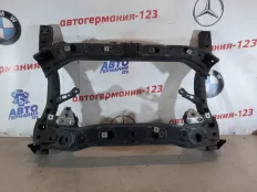 Подрамник Mercedes C180 2014 A2056280057 W205 274.910, передний
