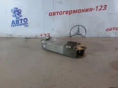 Кронштейн усилителя бампера BMW 5 SERIES 2011 51117200742 F07, передний левый