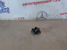 Замок капота Mercedes GL450 2006 A2198800160 X164 273.923