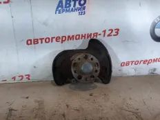 Ступица Mercedes C200 2011 A2043320201 W204 271.860, передняя правая