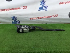 Ремень безопасности Mercedes C180 2014 A2058606400 W205 274.910, передний правый