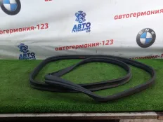 Уплотнение багажника Mercedes GLK300 2009 A2047400478 X204 272.948