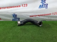 Патрубок интеркулера Mercedes A180 2018 A2465280282 W176 270.910, правый