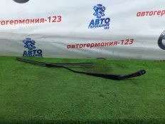 Дворник лобового стекла Mercedes C220 2015 A2058208401 W205 651.921, левый