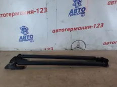 Амортизатор двери багажника Mercedes V220 2016 A4479800064 W447 651.950