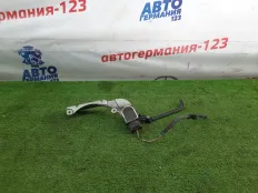 Датчик высоты дорожного просвета Mercedes C180 2013 A2079050003 W204 271.820, передний