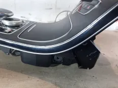 Консоль Mercedes C220 2015 A2056809504 W205 651.921