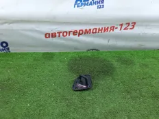 Крючок капота Mercedes C180 2014 A2128800060 W205 274.910