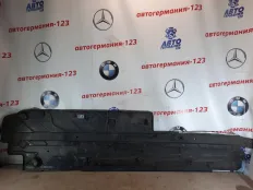 Защита Mercedes C200 2011 A2046804700 W204 271.860, правая