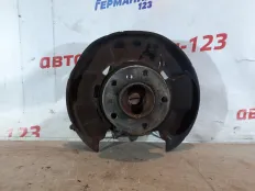 Ступица BMW 320 2013 33326792522 F30 N20B20B, задняя правая
