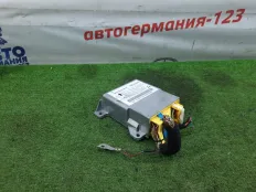 Блок управления airbag Mercedes C200 2011 A2049012604 W204 271.860
