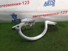 Петля крышки багажника Mercedes C180 2014 A2057500328 W205 274.910, левая