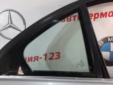 Форточка двери Mercedes C class 2011 A2047300155 W204, правая