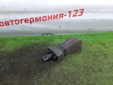 Ограничитель двери Audi A5 2009 8T8839249C 8T, задний