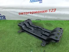 Кронштейн кпп Mercedes GLK300 2009 A2042401202 X204 272.948