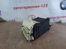 Корпус блока предохранителей Mercedes E300 2009 A2125400324 W212 272.952