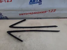 Молдинг кузова BMW 218i 2014 51377375181 F45 B38A15A, передний правый