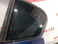 Форточка двери BMW 1 SERIES 2012 51357269561 F20, левая