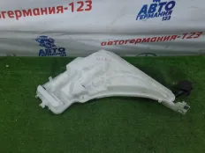 Бачок стеклоомывателя BMW 335 2012 61667241680 F30 N55B30A-M230
