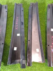 Молдинг двери Mercedes S class 2006 A2216900287 W221