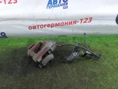 Суппорт тормозной Mercedes GL450 2006 A0044203983 X164 273.923, задний левый