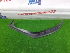 Водосток Mercedes C200 2011 A2046931533 W204 271.860, задний левый