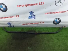 Уплотнение капота Mercedes C180 2014 A2058870200 W205 274.910, правое