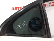 Форточка двери Mercedes C class 2009 A2047300255 W204, правая