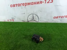 Клапан электромагнитный Mercedes GLA180 2014 A0001531800 X156 270.910