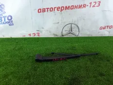 Дворник задний Mercedes GLA180 2014 A1568200044 X156 270.910