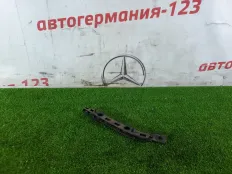 Кронштейн бампера Mercedes GLA180 2014 A1568850421 X156 270.910, задний правый