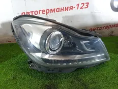 Фара Mercedes C200 2011 A2048204639 W204 271.860, правая
