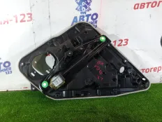 Стеклоподъемник Mercedes GLA180 2014 A1767300179 X156 270.910, задний левый