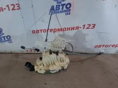 Замок двери Mercedes S class 2006 A2217304635 W221, задний правый