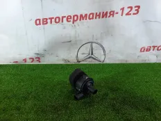 Дополнительная помпа Mercedes GLA180 2014 A2048350364 X156 270.910