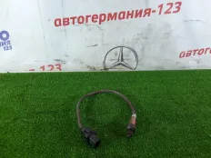Лямбда-зонд Mercedes GLA180 2014 A0095425618 X156 270.910