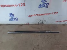 Молдинг двери Audi A6 2012 4G0853764 C7, задний правый