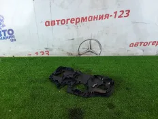 Кронштейн Mercedes E400h 2013 A2128211111 W212 276.952