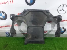 Защита антигравийная Mercedes E400h 2013 A2185240200 W212 276.952